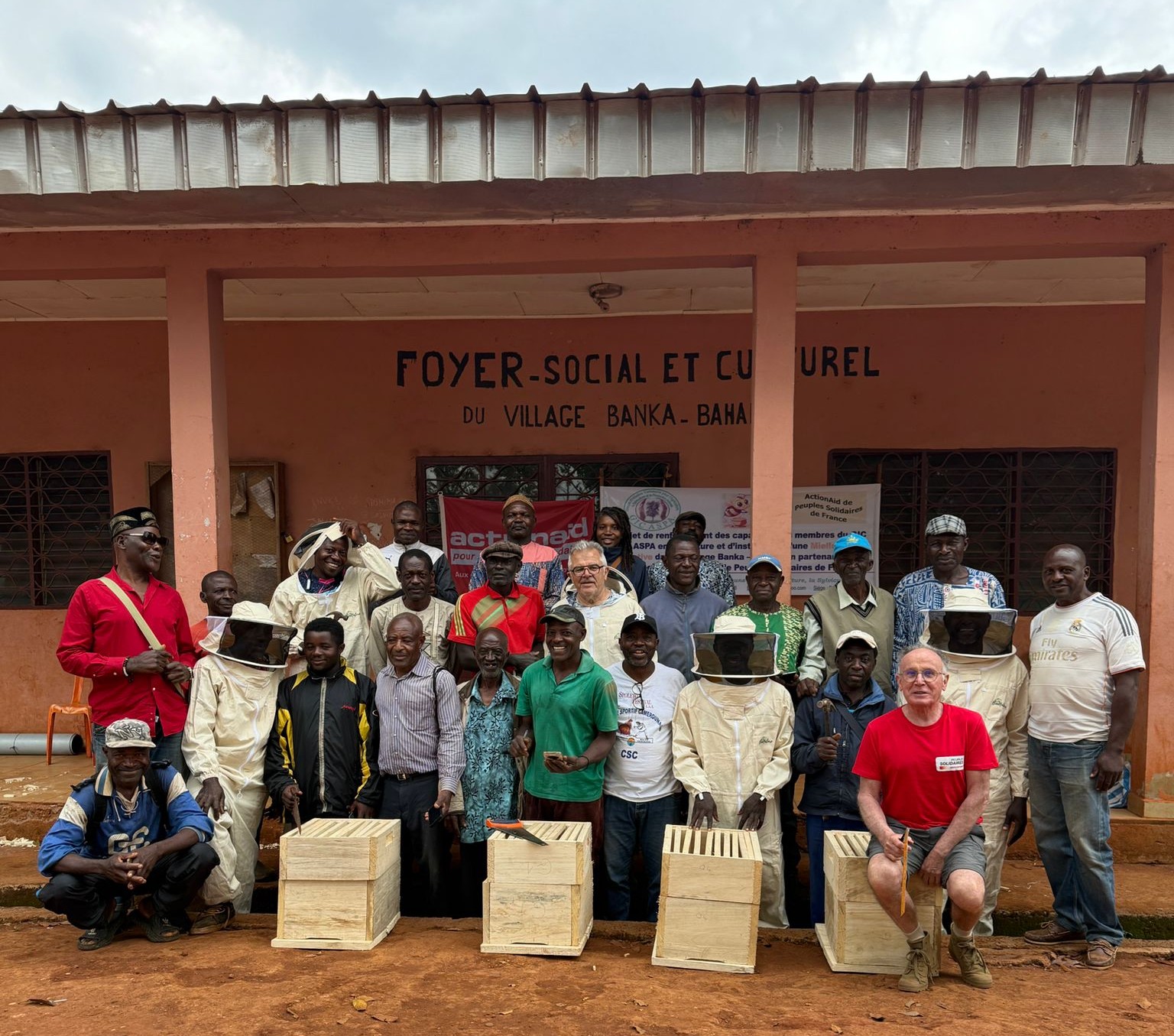 Création d’une miellerie collective à Banka-Baham au Cameroun